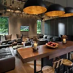 - Hotel, Conference & 4* سوبوت