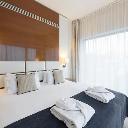 Hotel - Hotel, Conference &