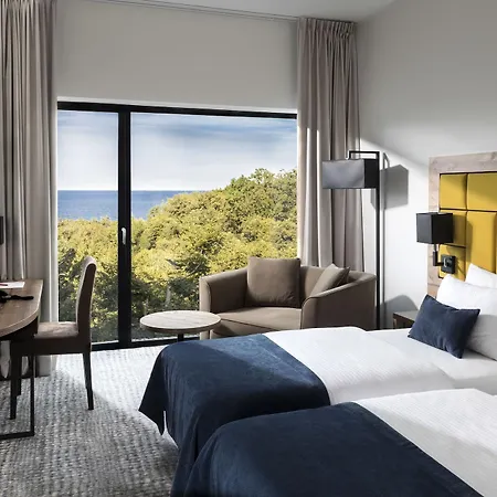 - Hotel, Conference & 4* Sopot