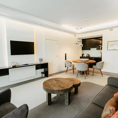 Hotell - Hotel, Conference & 4*