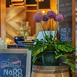 - Hotel, Conference & 4* سوبوت