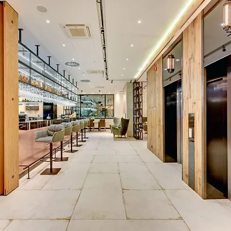 - Hotel, Conference & Отель Сопот