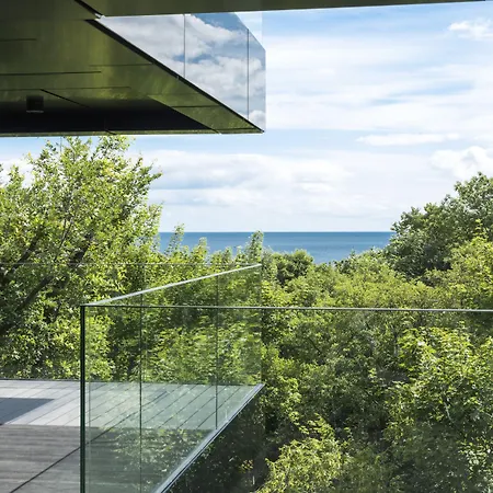 - Hotel, Conference & Sopot