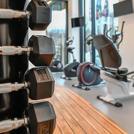 - Hotel, Conference & Hotel