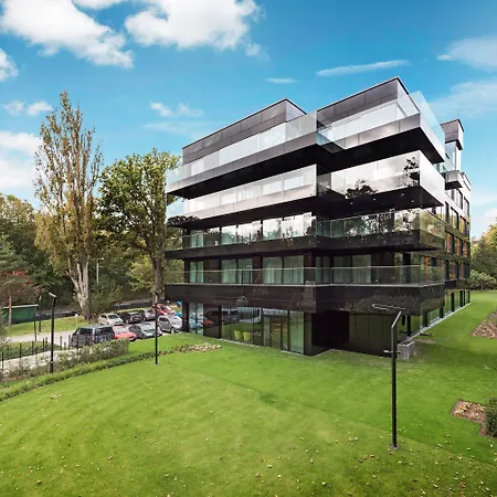 - Hotel, Conference & 4* Sopot