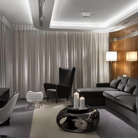 - Hotel, Conference & Hotel