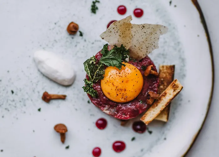 - Hotel, Conference & Sopot