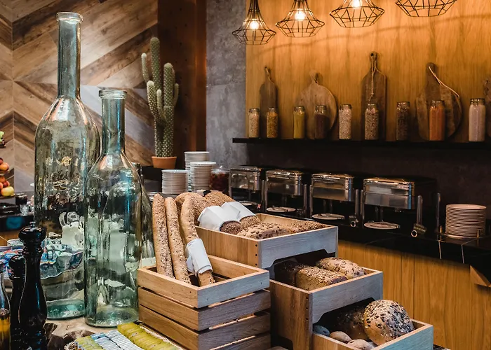 Hotell - Hotel, Conference & 4*